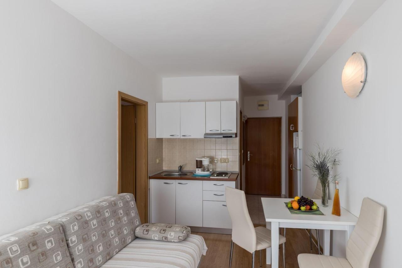 Apartments & Room Eva Slano Ruang foto